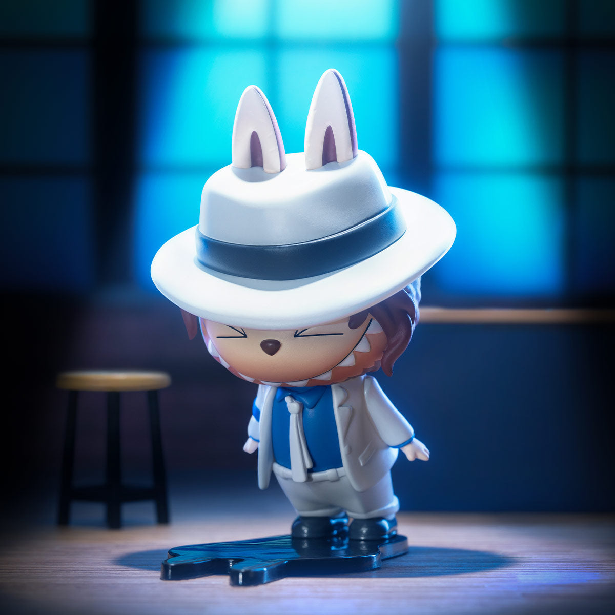 Figura de movimientos de baile de superestrella LABUBU