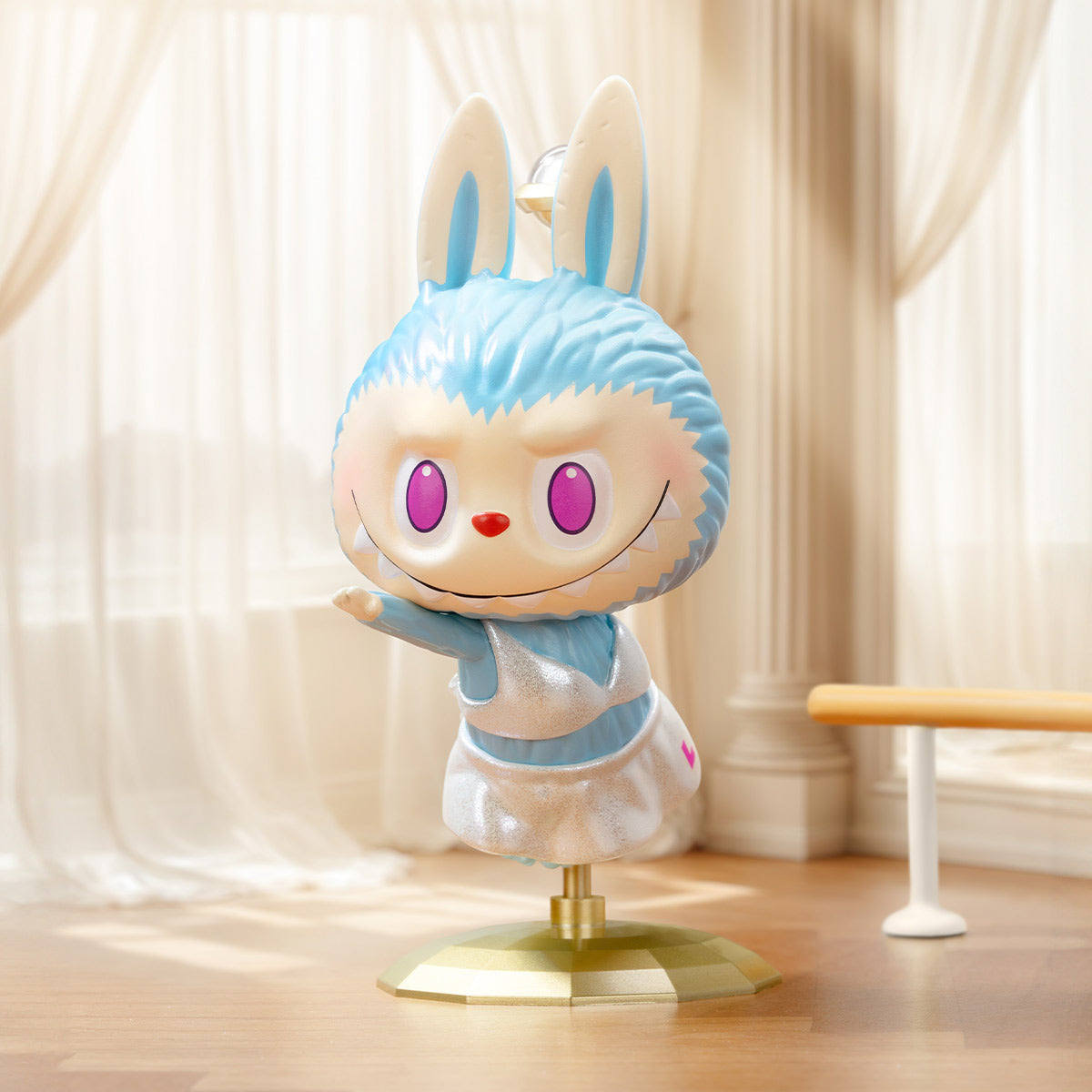 Figura de gimnasia rítmica LABUBU