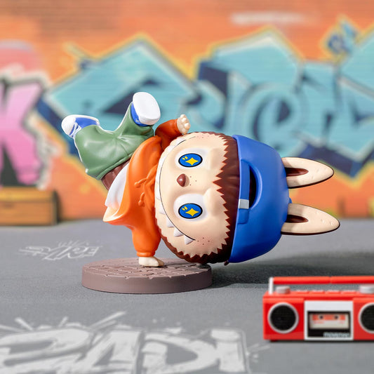 Figura de chica de hip-hop LABUBU