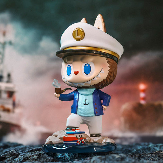 Figura del Capitán LABUBU
